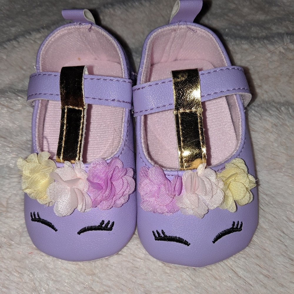Unicorn baby shoes for party